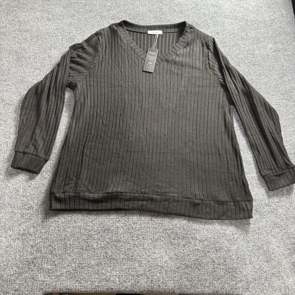 NWT Fantaslook Black Ribbed Knit V-Neck Top Long Sleeve Pullover 2X